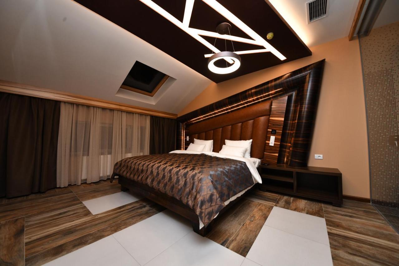 Hotel Havana Лозница Экстерьер фото