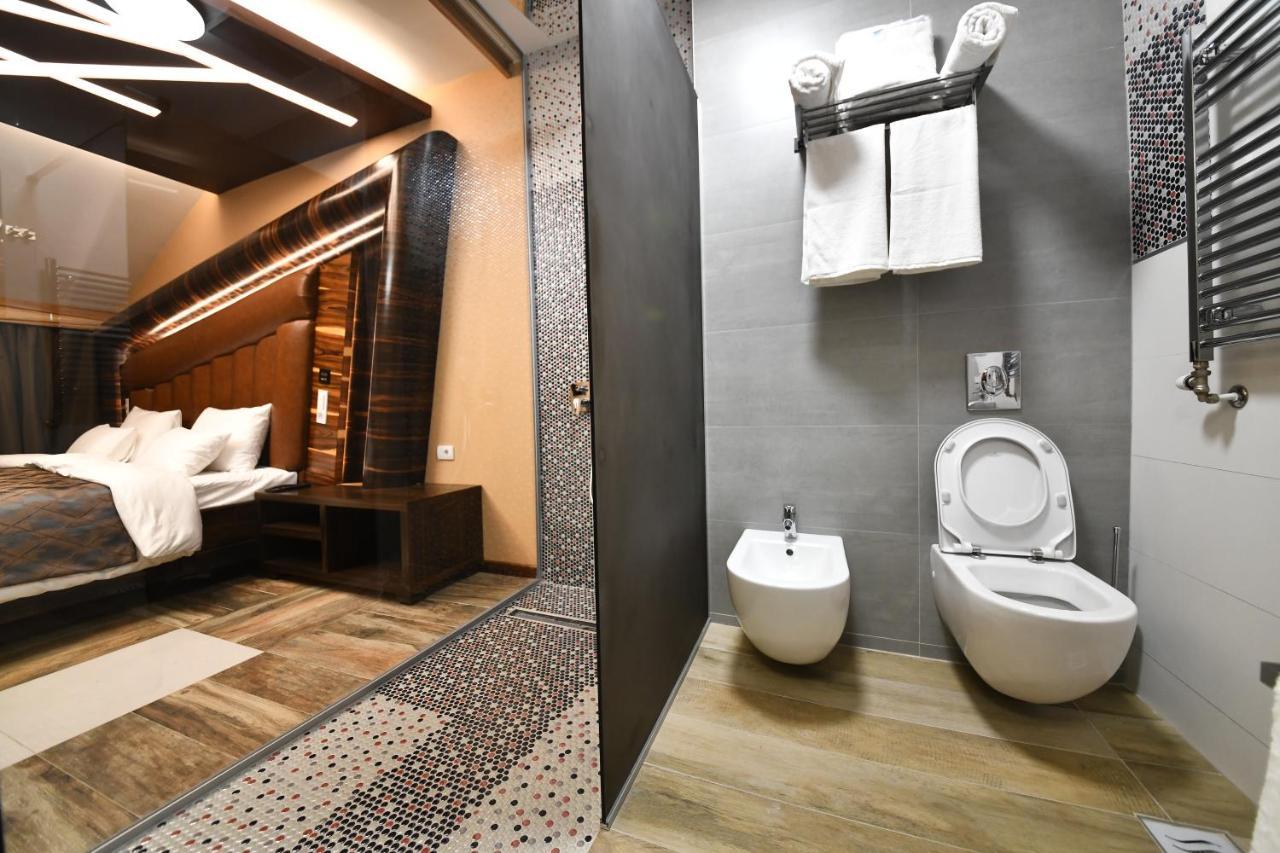 Hotel Havana Лозница Экстерьер фото